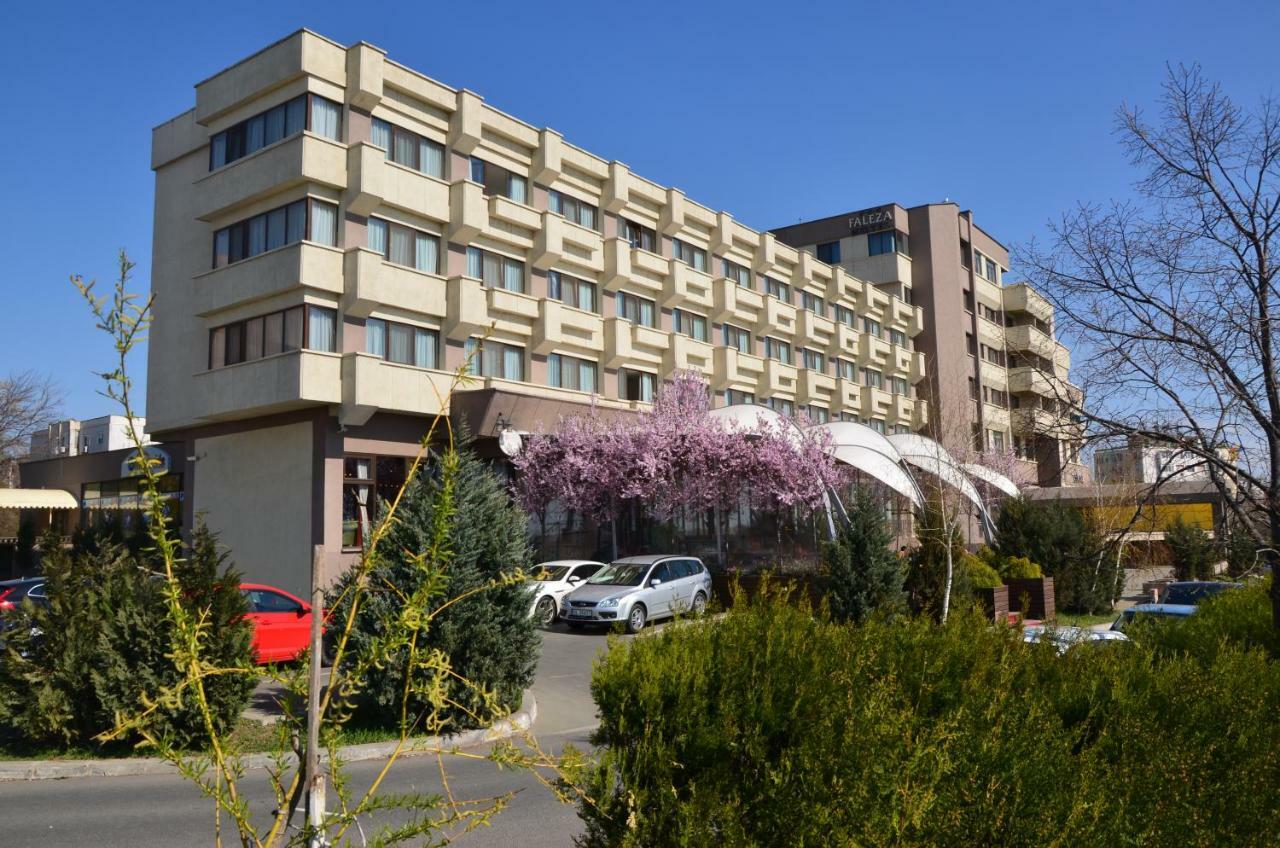 Aparthotel Danube Galati  Bagian luar foto